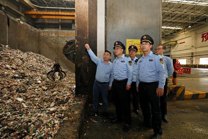 福建顶点软件 垃圾-福建顶点软件 VS 垃圾软件：三大对比评测