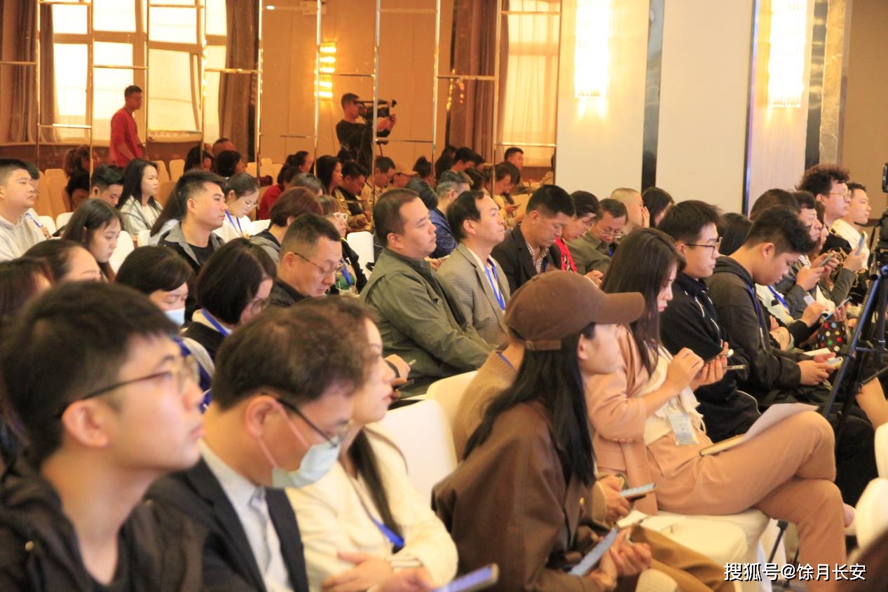 同城副牌升级雷州游戏攻略_雷州升级同城游戏大厅_雷州同城游戏四副牌升级